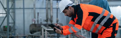 Where Can I Buy a Hi Vis Vest? A Tradesperson’s Guide to Staying Seen